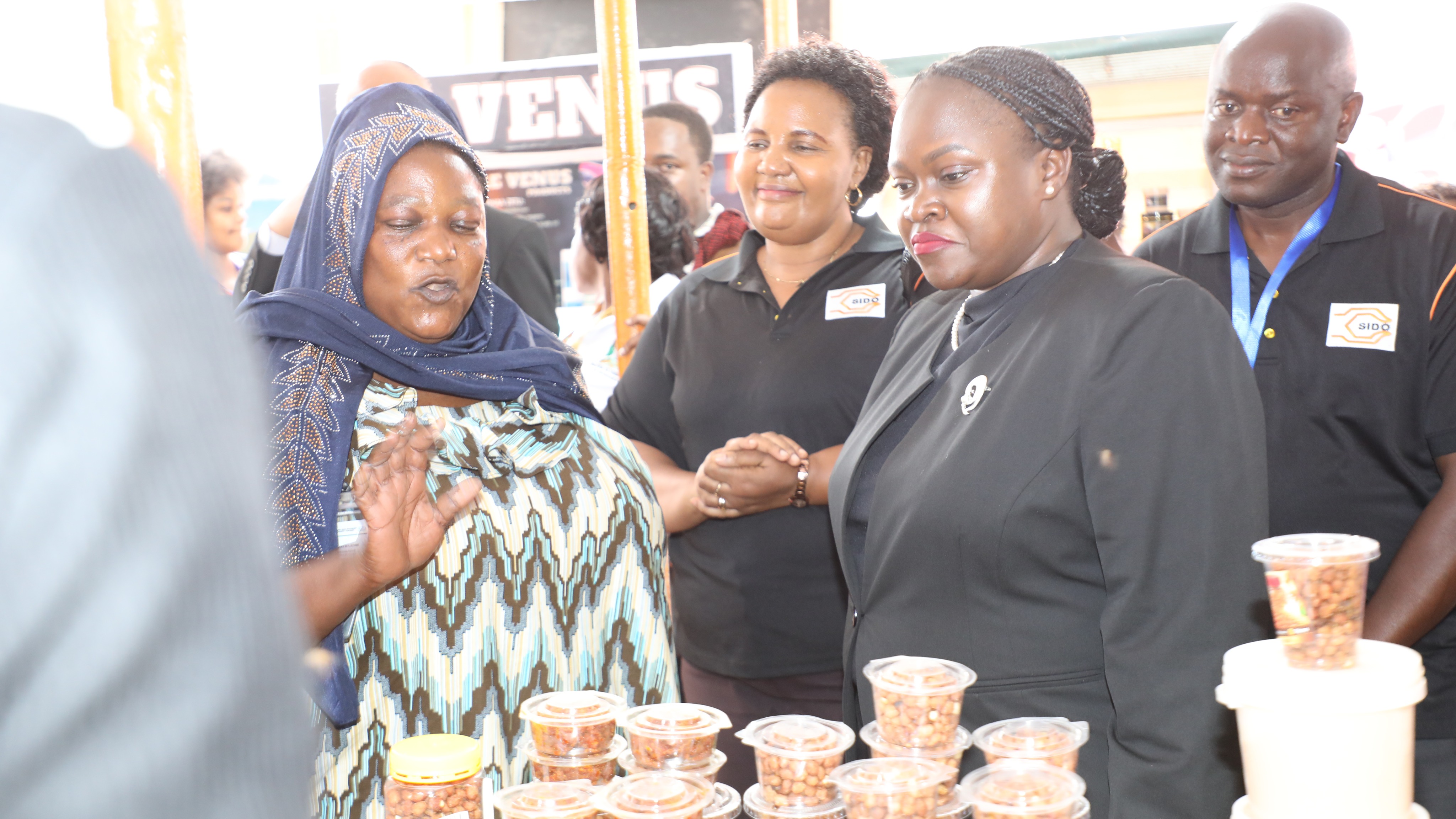 Mheshimiwa Waziri wa Viwanda na Biashara Mhe. Judith Kapinga...