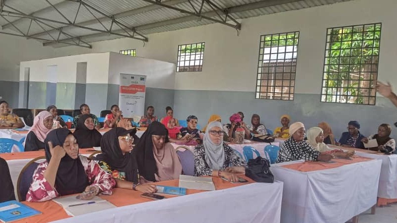 MAFUNZO YA MASOKO NA UFUNGASHAJI YAWAONGEZEA UWEZO WAJASIRIA...